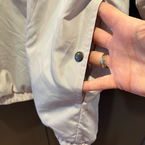 Dryjoys by FootJoy Medium Short Sleeved Windbreaker - Picture 4 of 5